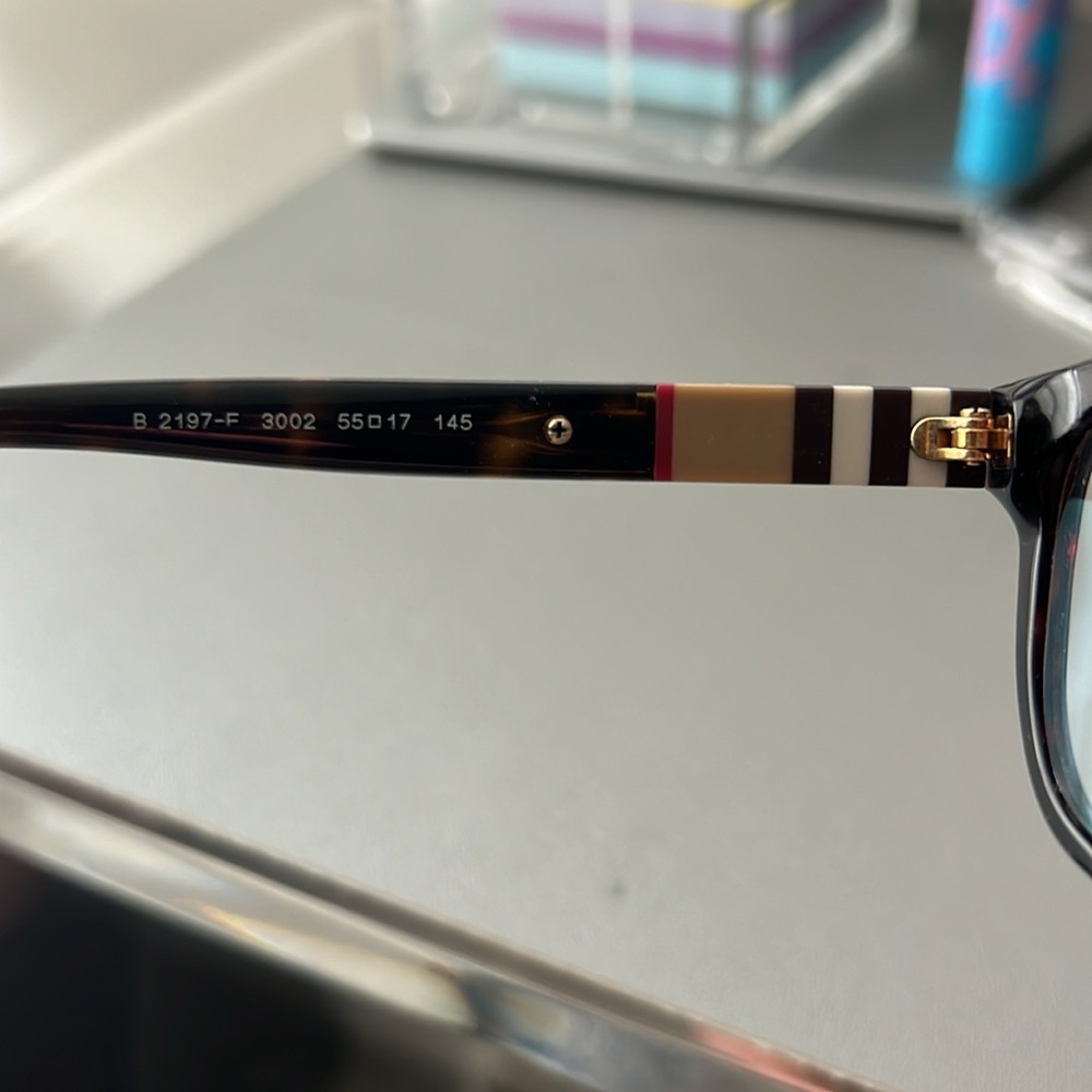 Burberry Frames - image 6